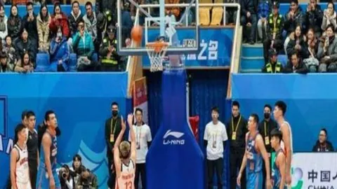 欧洲赛场风云再起：主场狂潮能否击溃阵容不整的雄狮之威？